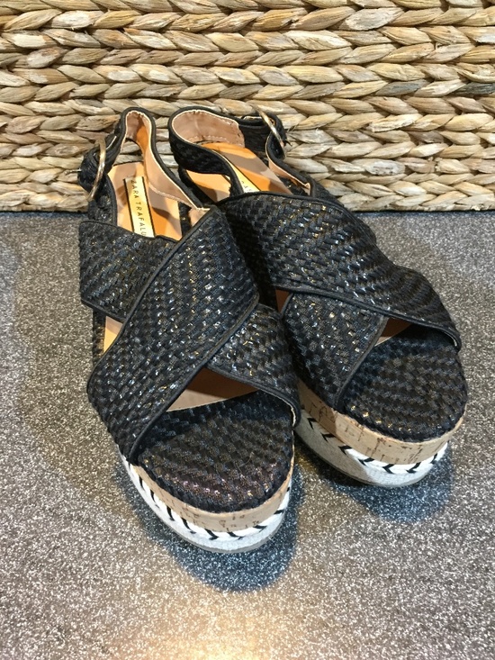 Zara Shoes - Zara Trafaluc Black Woven Platform Sandals